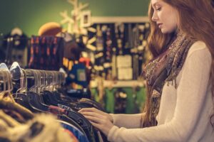 woman-shopping-clothes